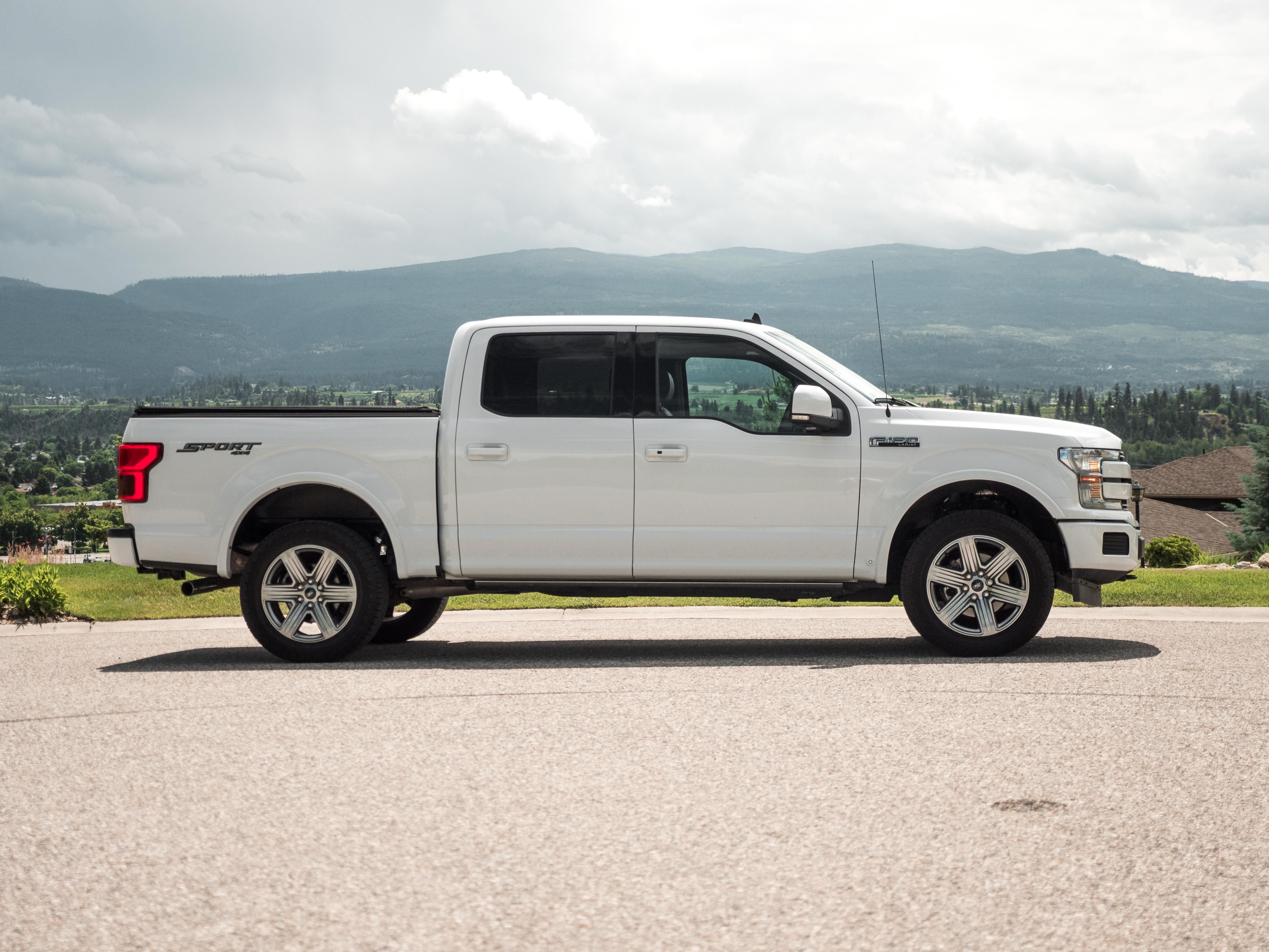 Pre Owned 2019 Ford F 150 Lariat 4 Door Crew Cab Truck In Kelowna 10