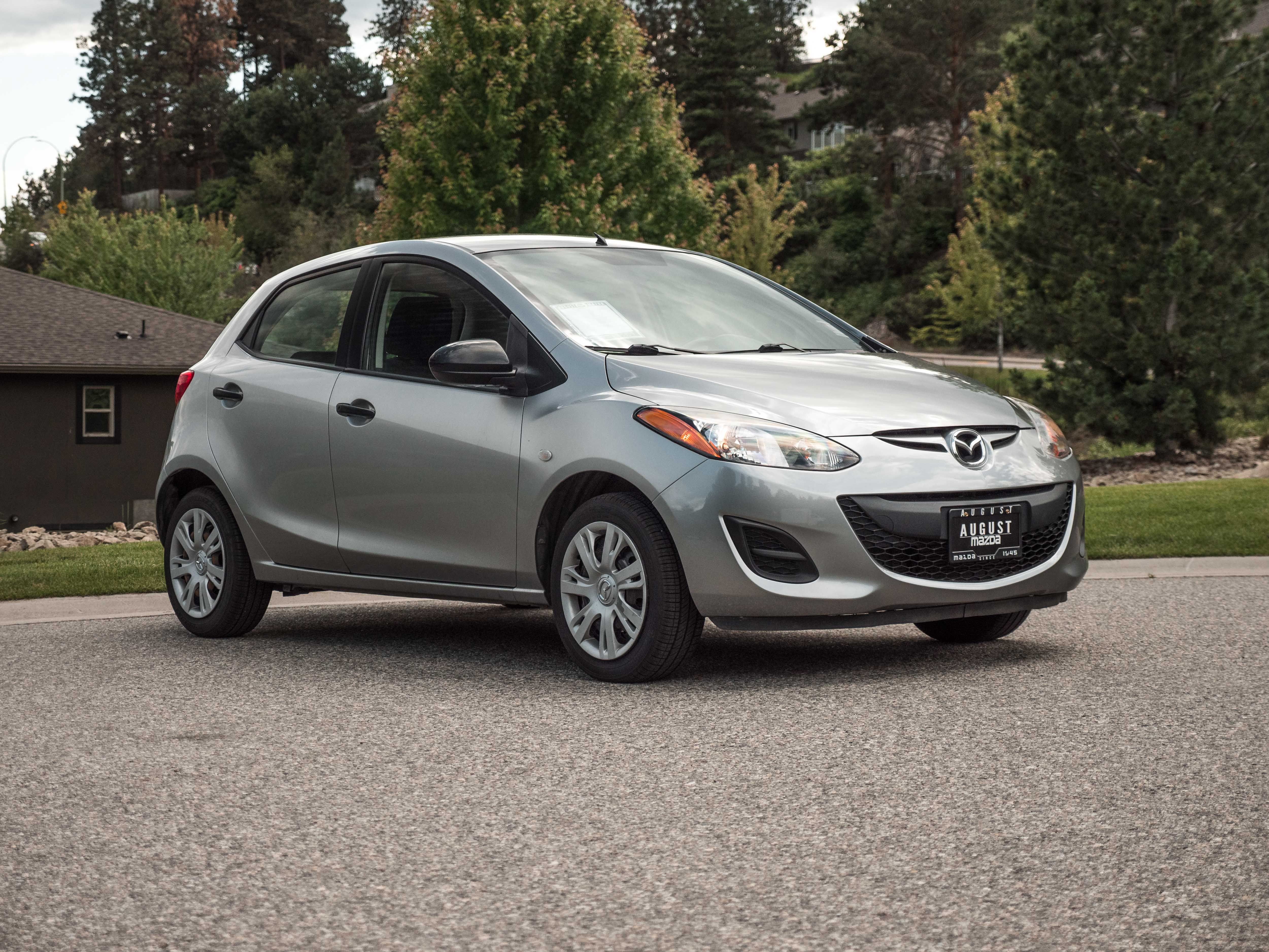 Pre-Owned 2012 Mazda Mazda2 GX 4 Door Hatchback in Kelowna #U-3788 ...