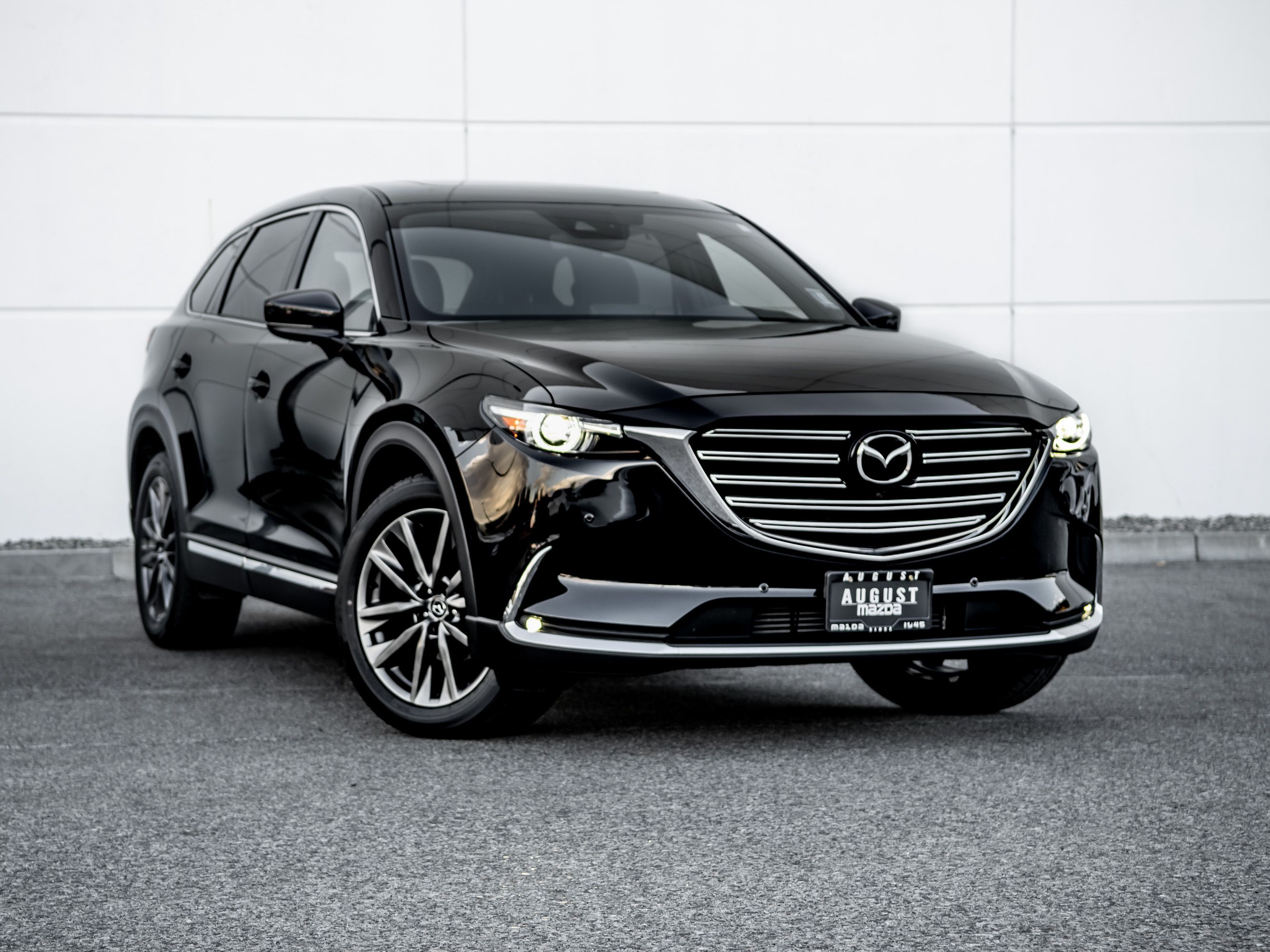 New 2020 Mazda CX-9 Signature With Navigation & AWD