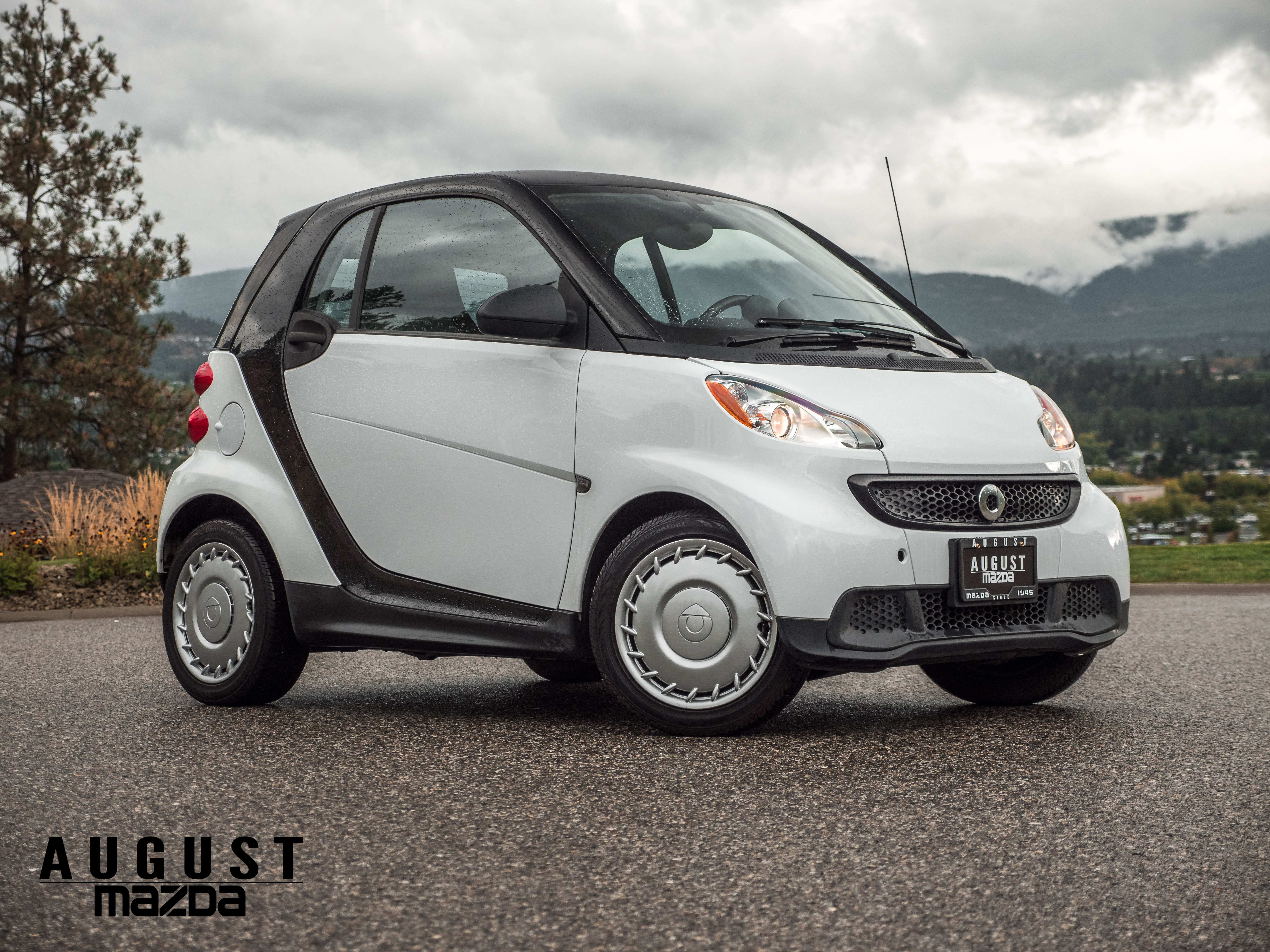 Pre Owned 2013 Smart Fortwo Pure Rear Wheel Drive 2 Door Coupe